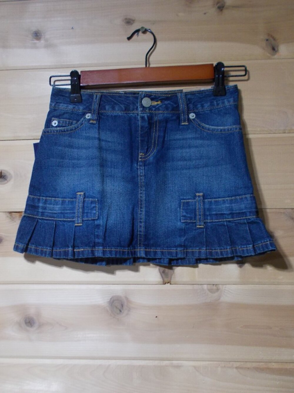 American Living DENIM Short Skirt Size 8 BRAND NEW WITH TAG!